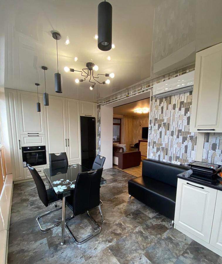 Apartment Premium Vip Berdychiv ภายนอก รูปภาพ